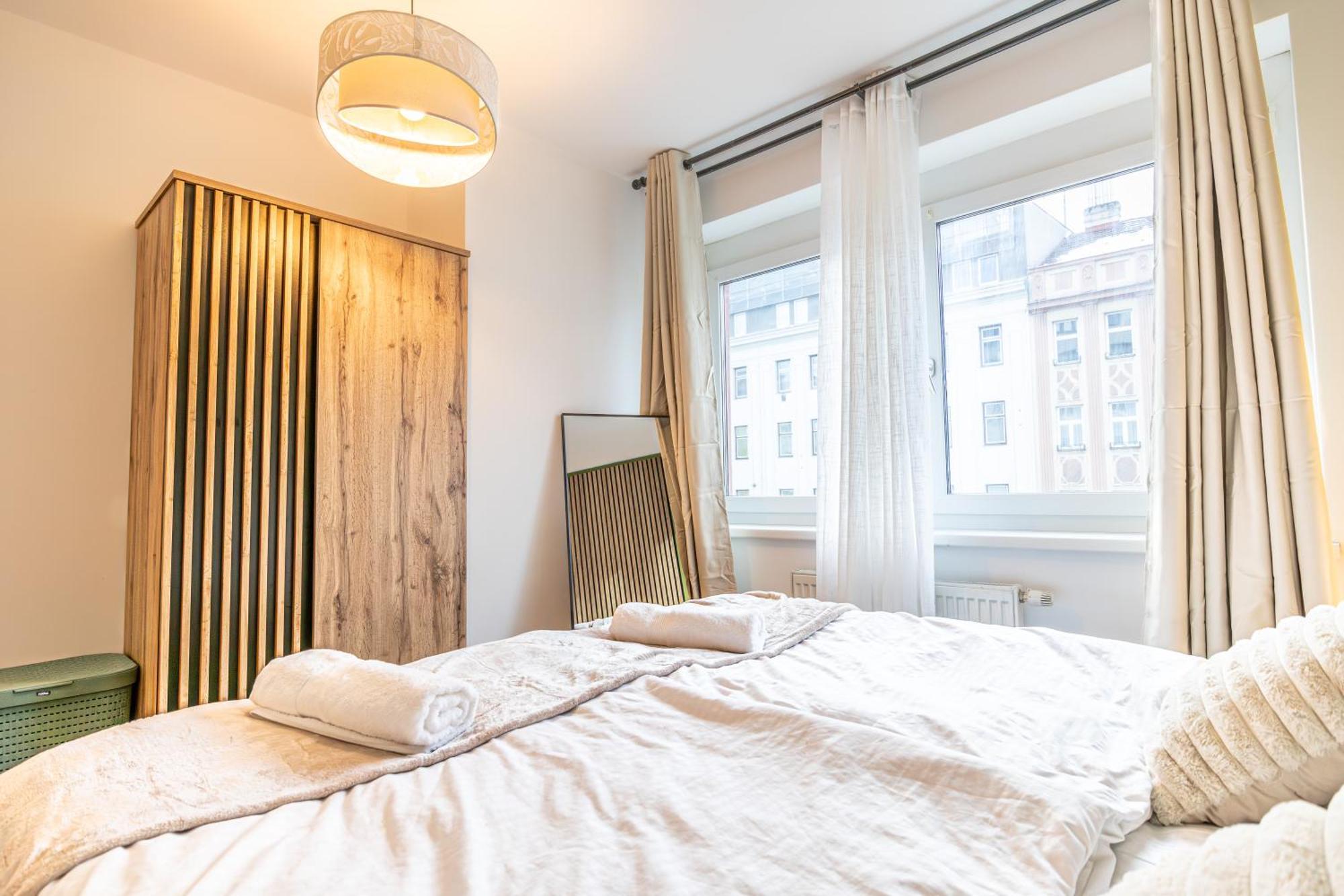 Charming 1Br, Steps From Reumannplatz U1 Apartment Viena Exterior foto
